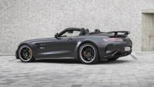 The Mercedes-AMG GT R Roadster Is £30,000 More Expensive Than The Coupe