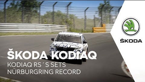 There's Now A Nurburgring Lap Record For Seven-Seaters