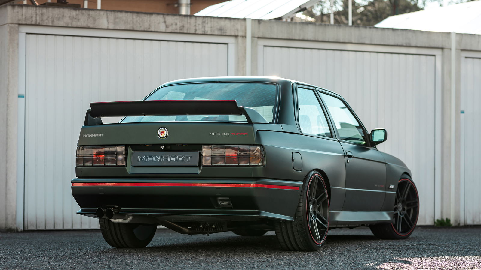 Manhart’s Restomod E30 M3 Has An Alpina Turbo Straight-Six