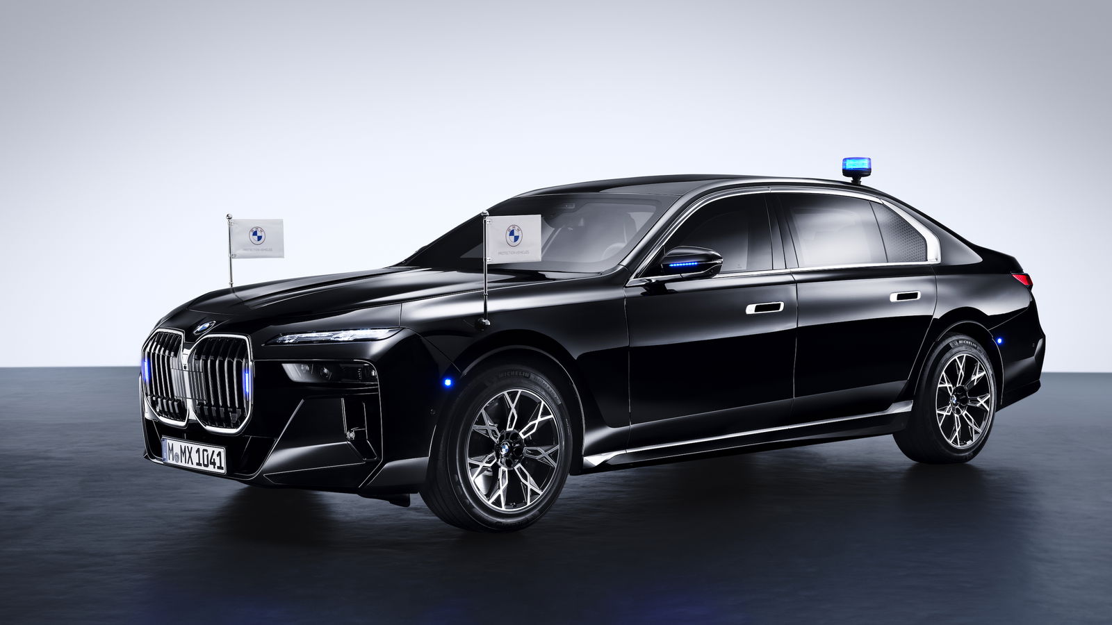 The 544bhp BMW i7 Protection Does 0-62mph In A Reassuringly Slow 9sec 