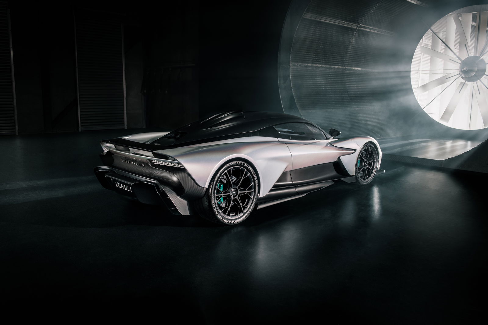 Aston Martin Valhalla - rear 