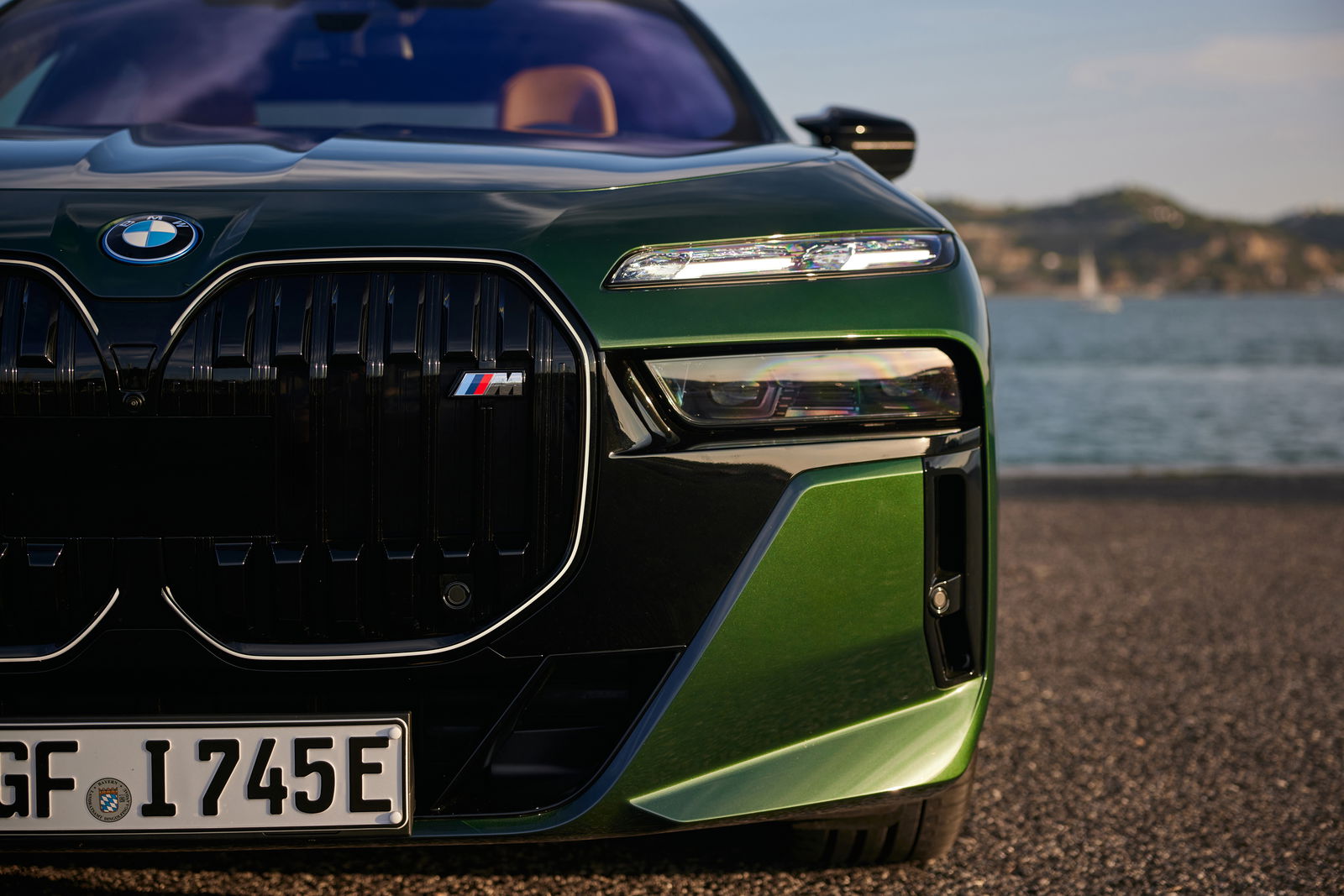 BMW i7 M70 Review: The 650bhp, 811lb ft Limo That Makes You Swear