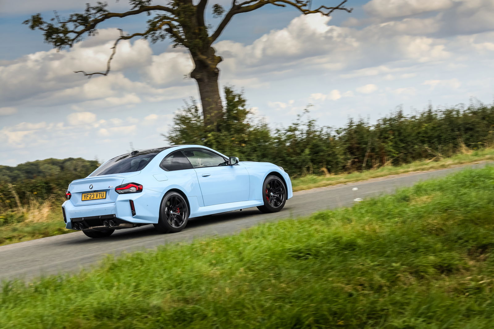 Here’s Why BMW Charges Extra For The M2’s Manual Gearbox