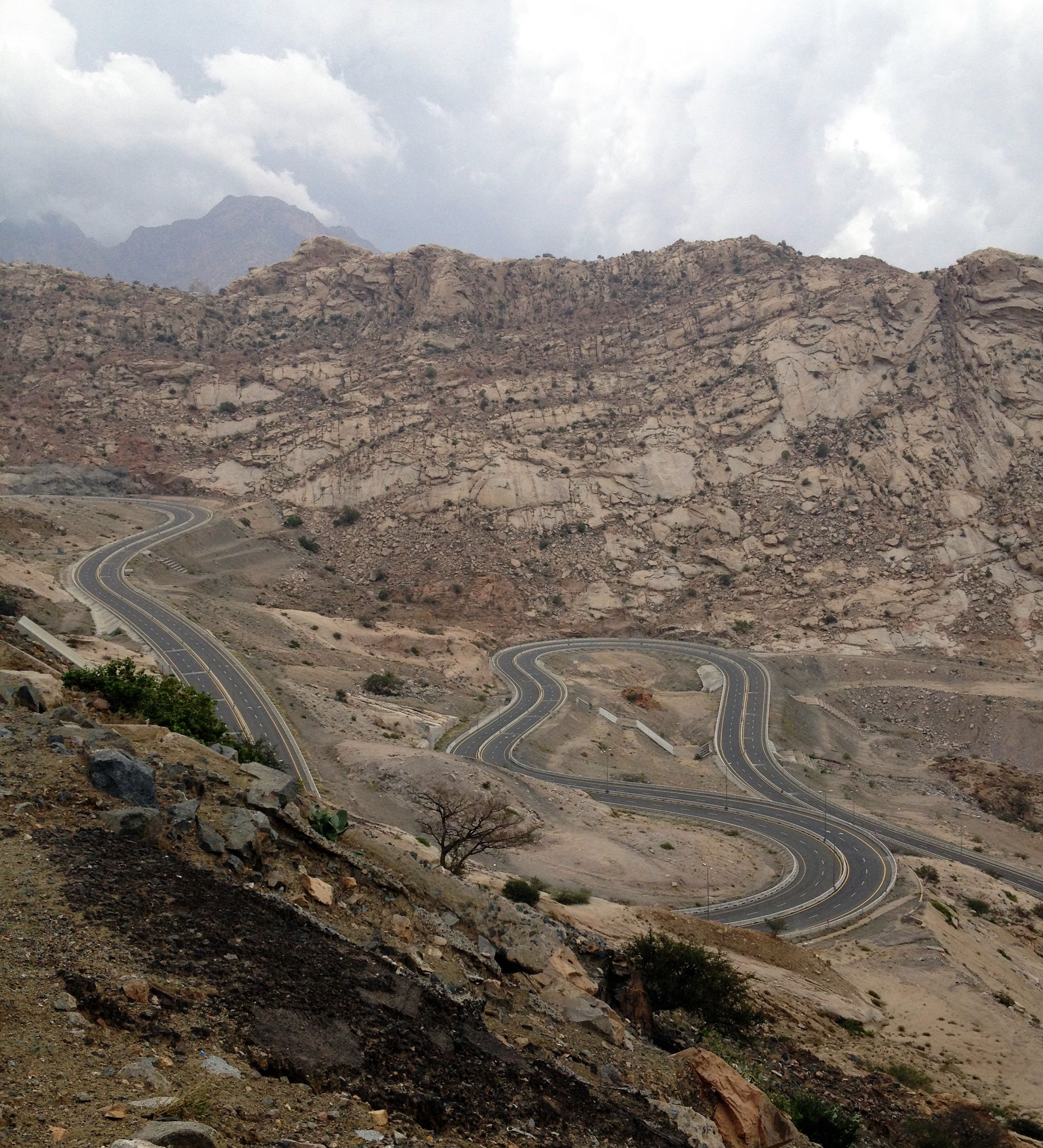 10 Things I Learned As A Car Journalist In Dubai