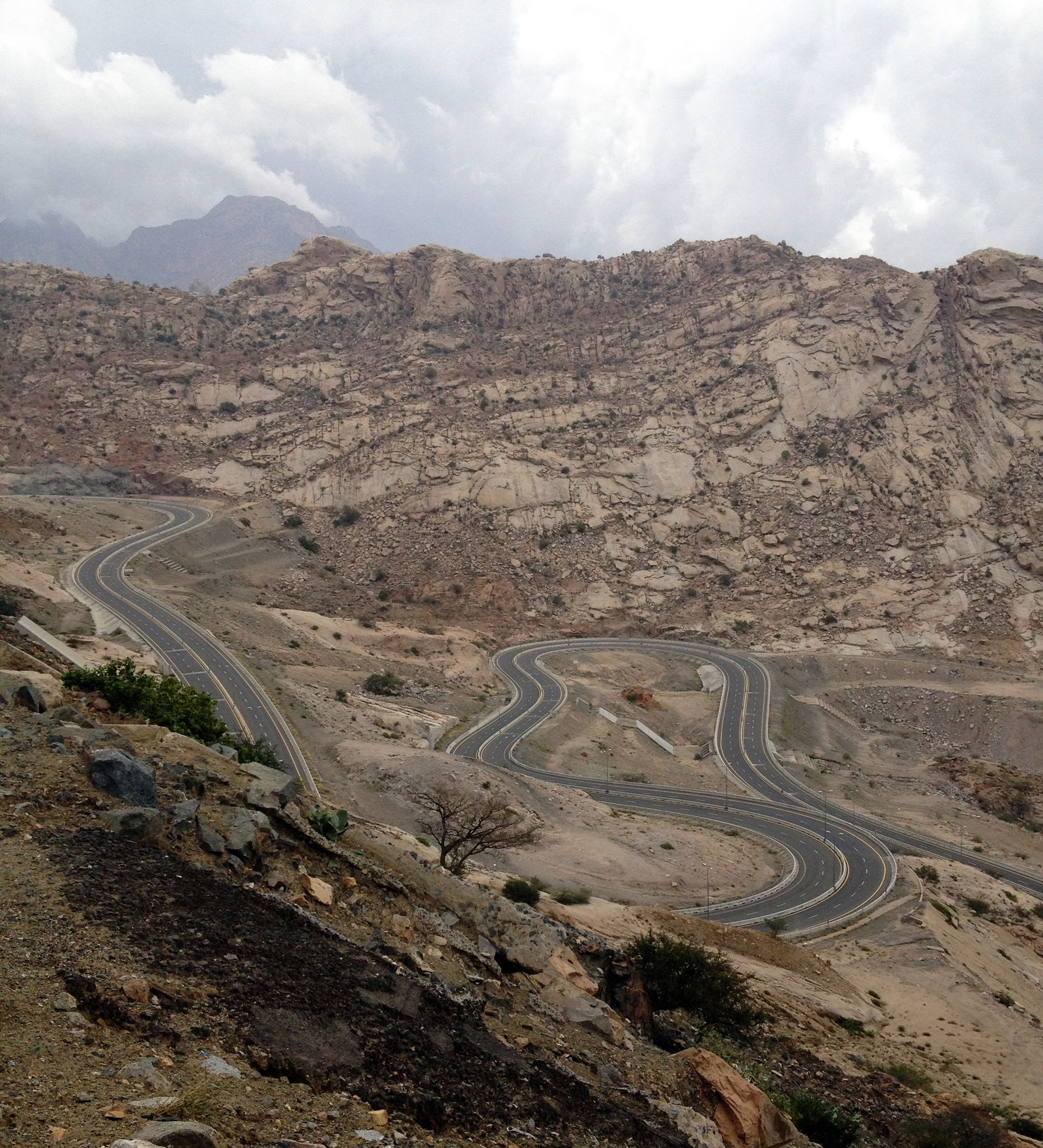 10 Things I Learned As A Car Journalist In Dubai