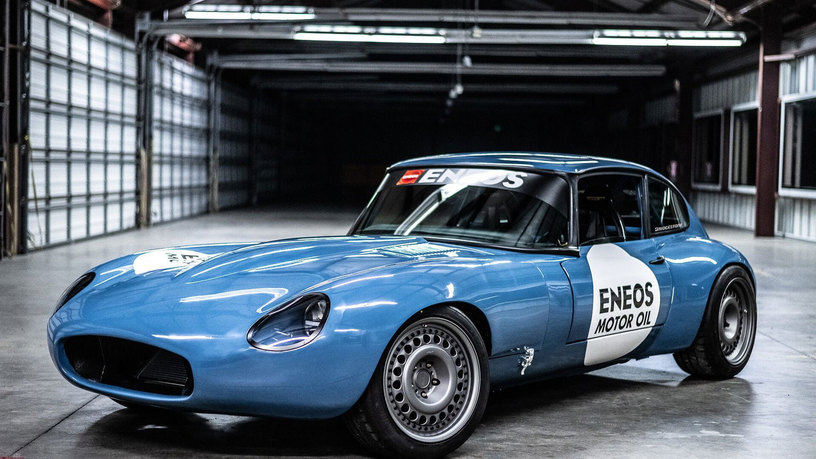 A 2JZ-Powered, 740bhp Jaguar E-Type Is The Right Kind Of Blasphemy 