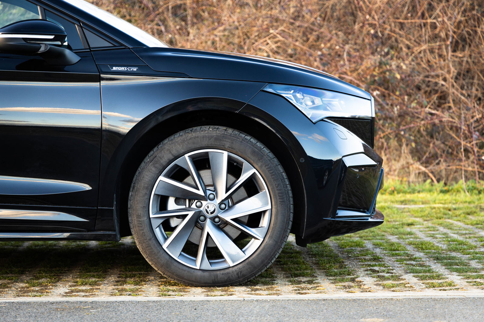 Skoda Enyaq - grille detail