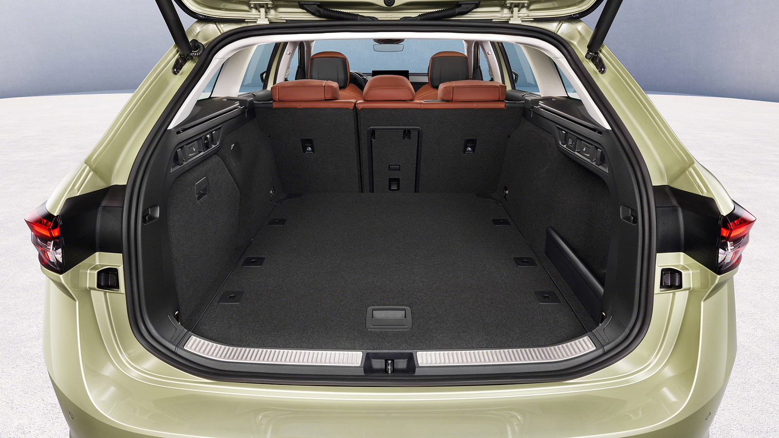 With 690 litres in the estate, do you need any more car than this?