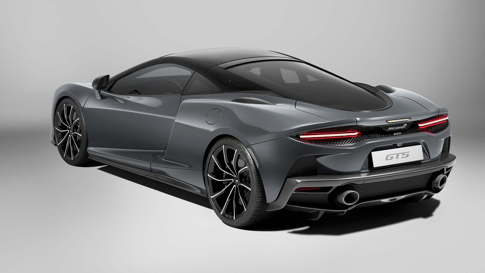 The GTS gets an extra 14bhp from its 4.0-litre twin-turbo V8