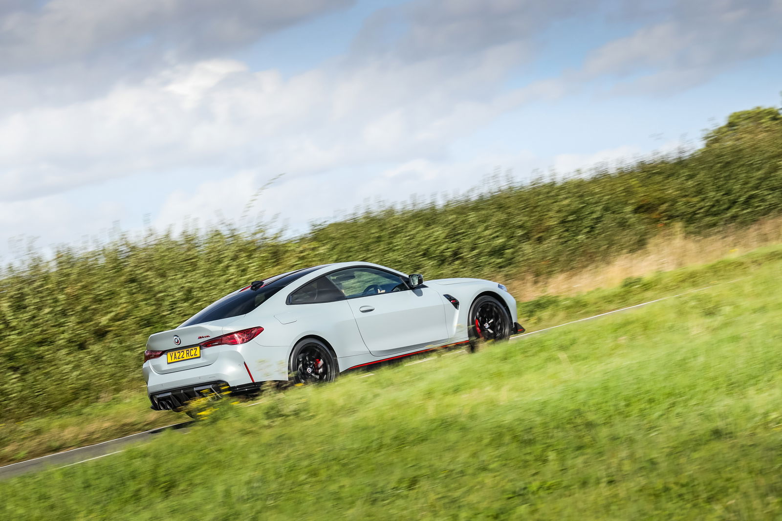 BMW M4 CSL - driving