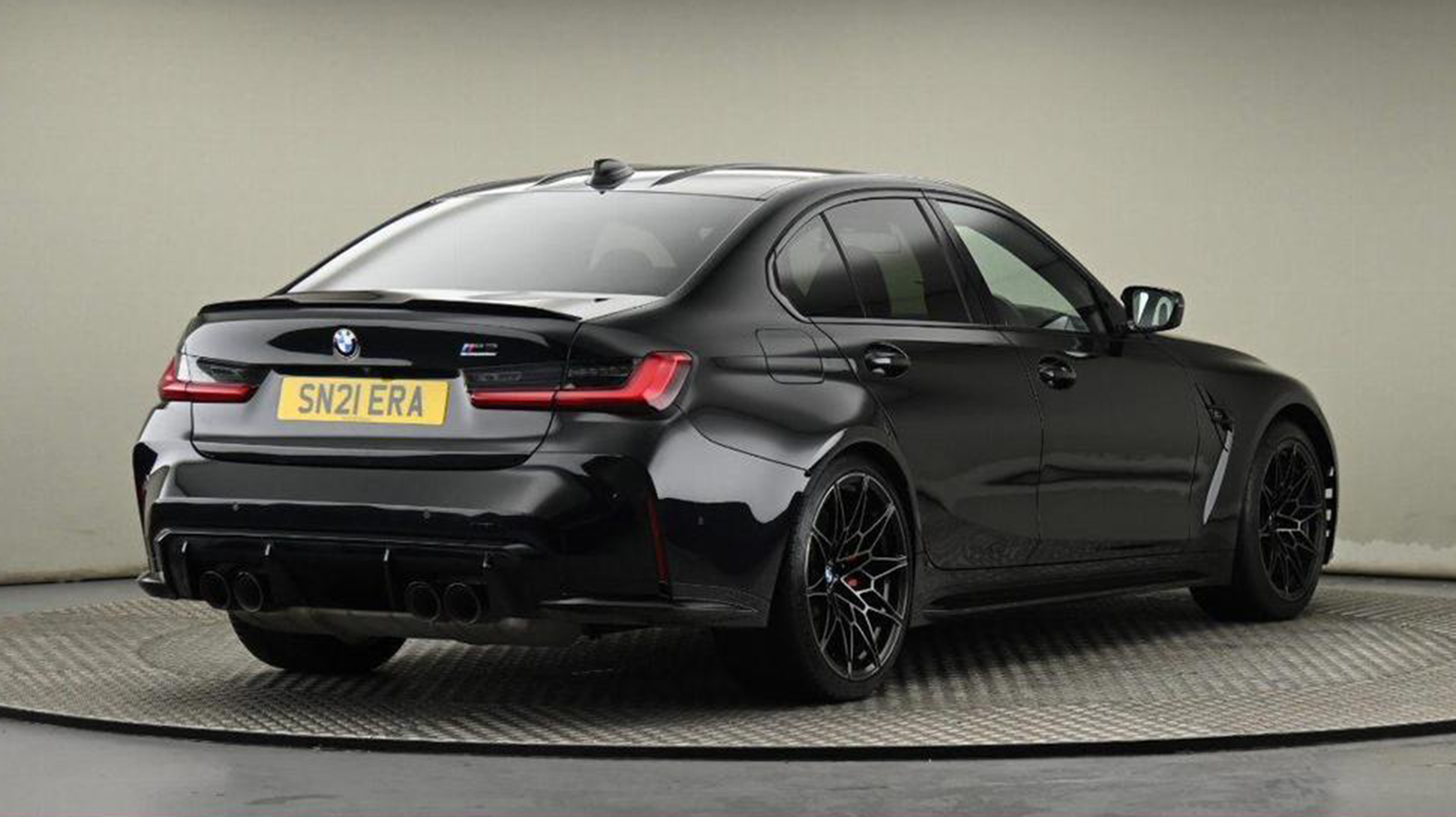 At £50,949, we're tantalisingly close to the sub-£50k M3