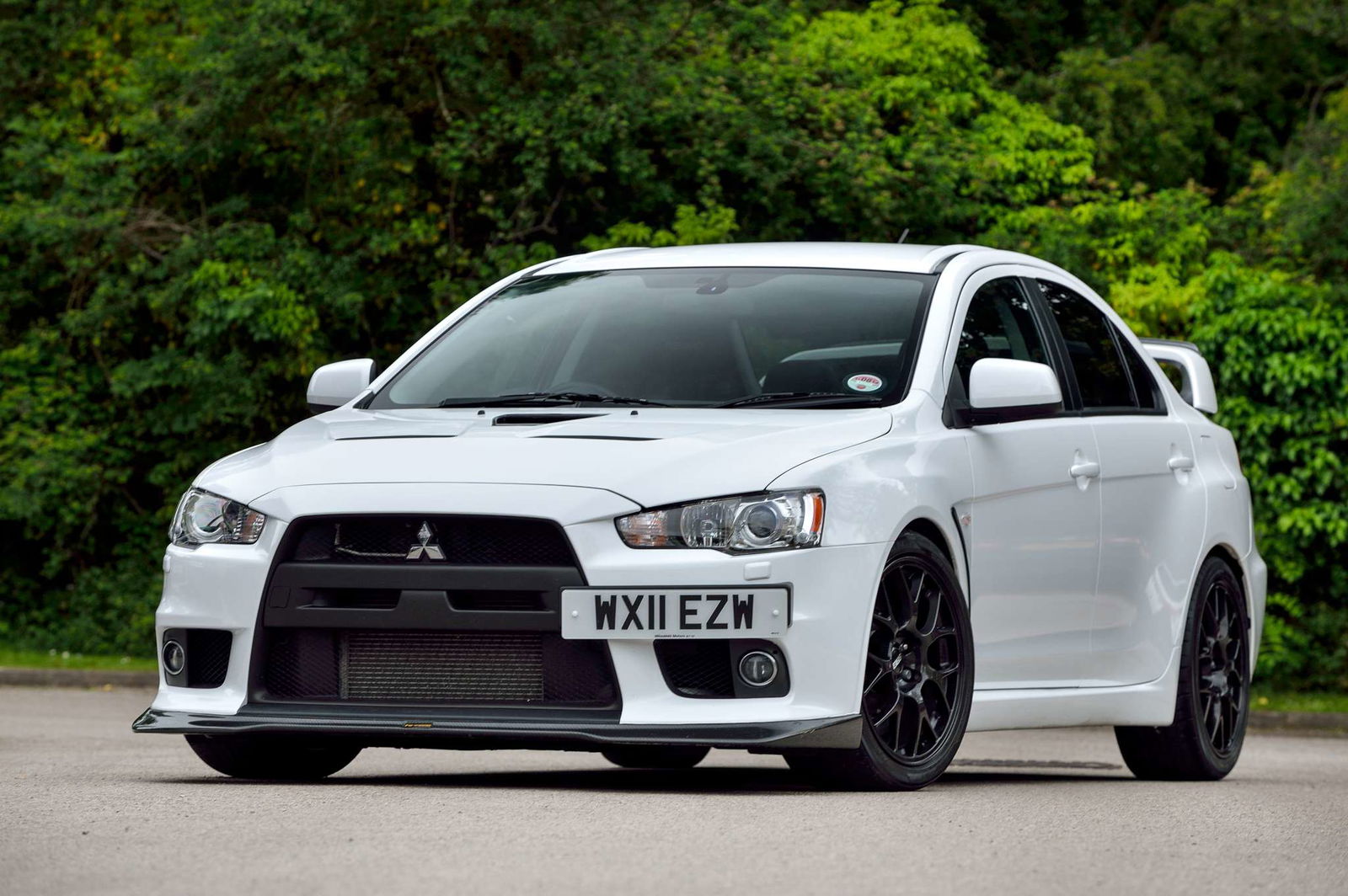 An Idiot's Guide To The Mitsubishi Lancer Evolution: History, Generations, And Our Rankings