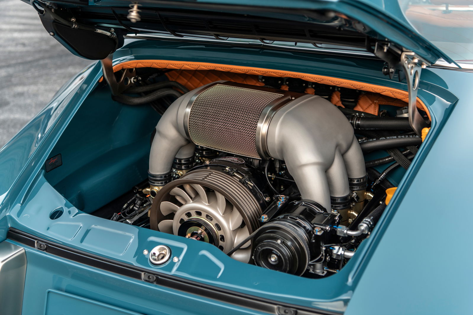 Singer Sotto commission - engine