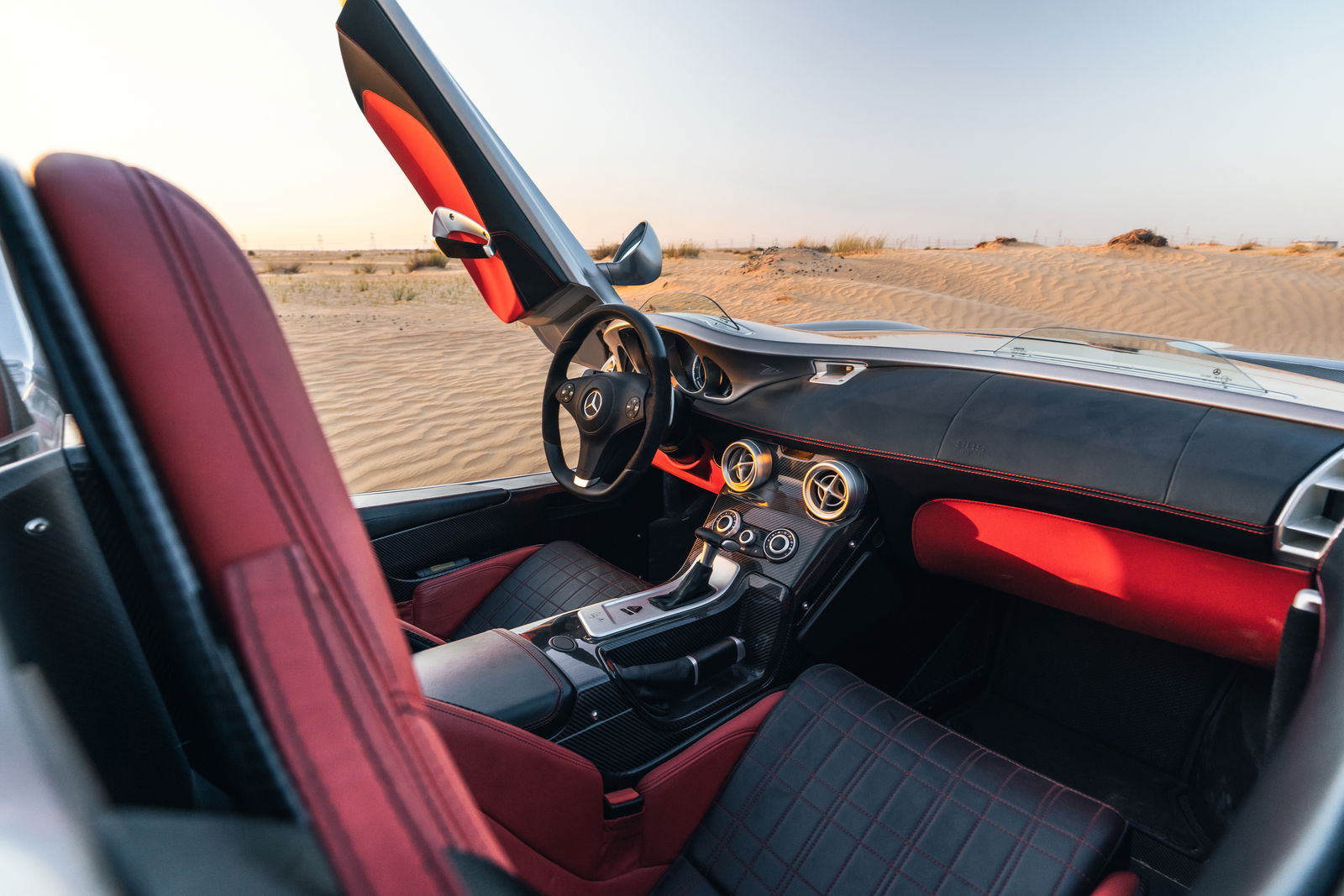 Mercedes SLR McLaren Stirling Moss - interior