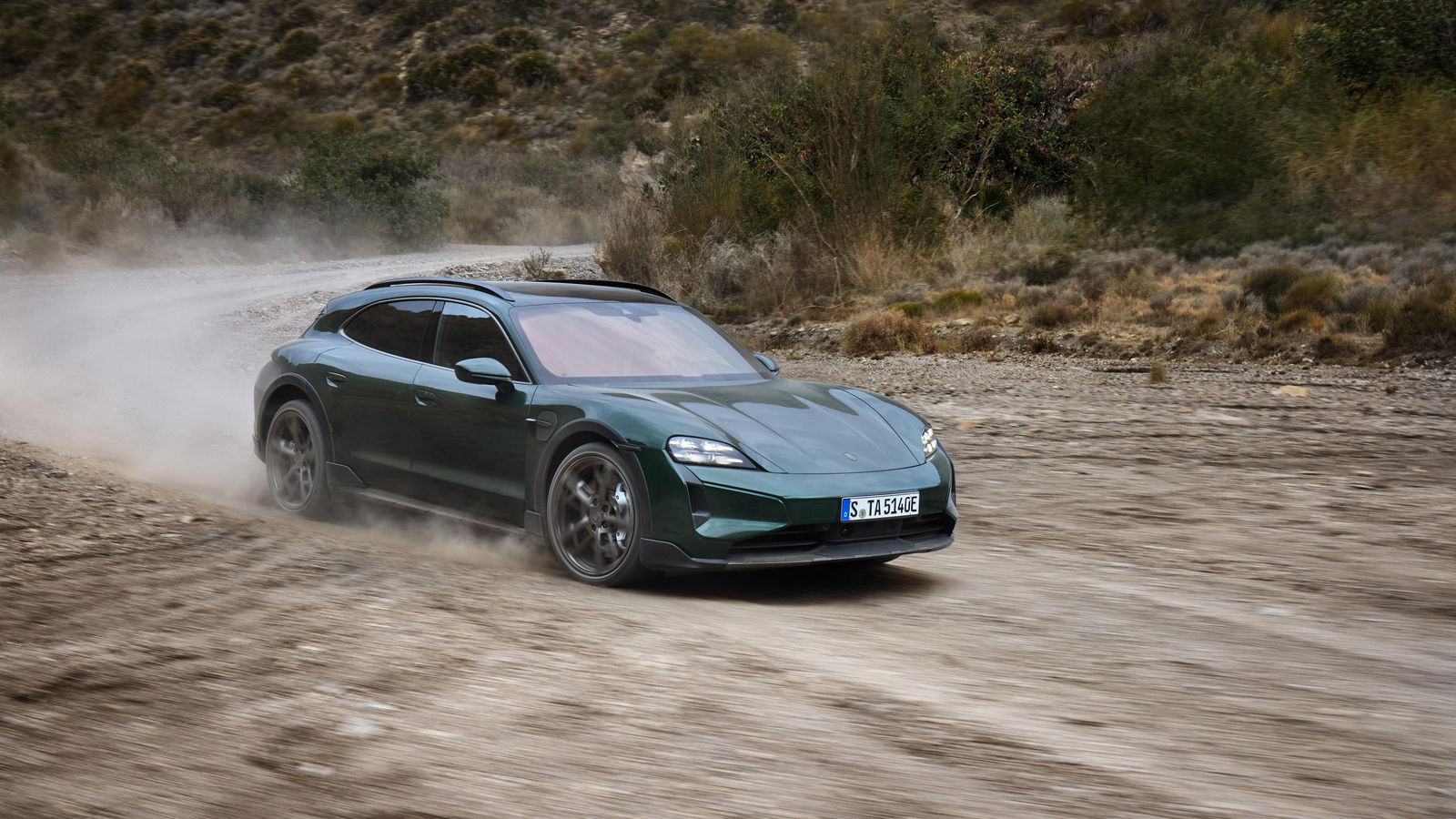 2024 Porsche Taycan Cross Turismo - front
