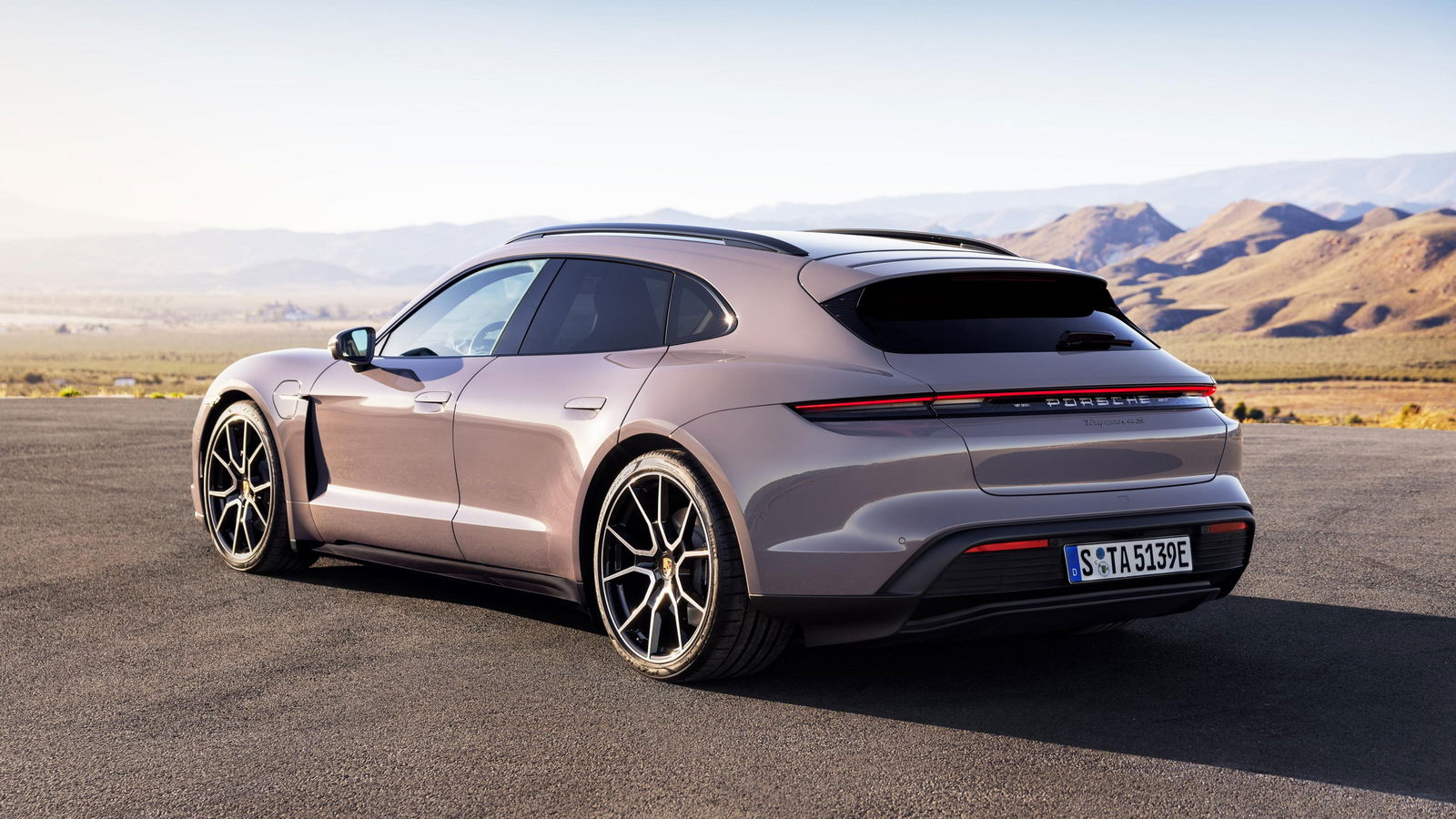 2024 Porsche Taycan Sport Turismo - rear