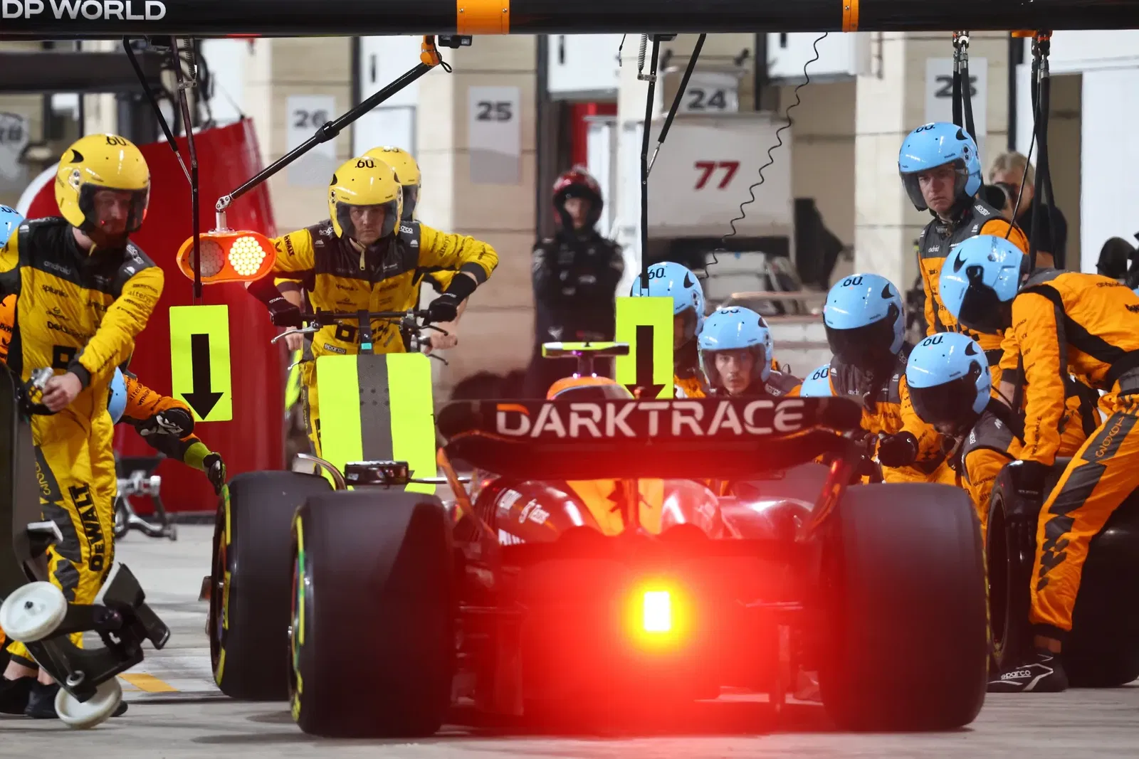 Mclaren performing the fastest pitstop ever recorded