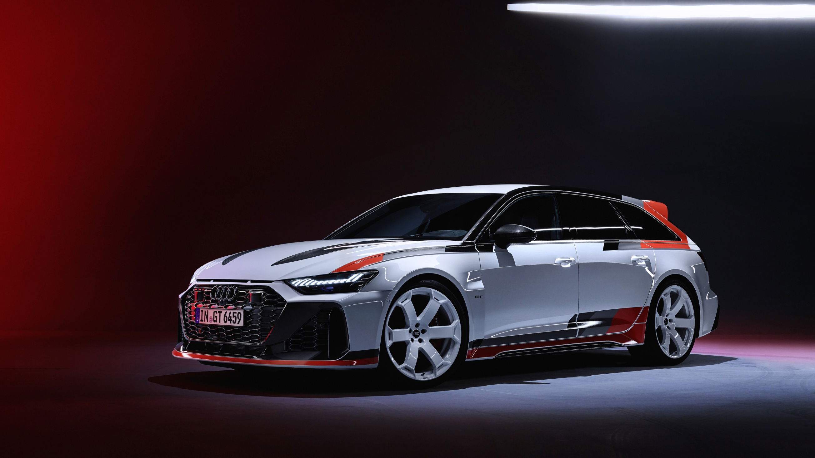Audi RS6 GT - front