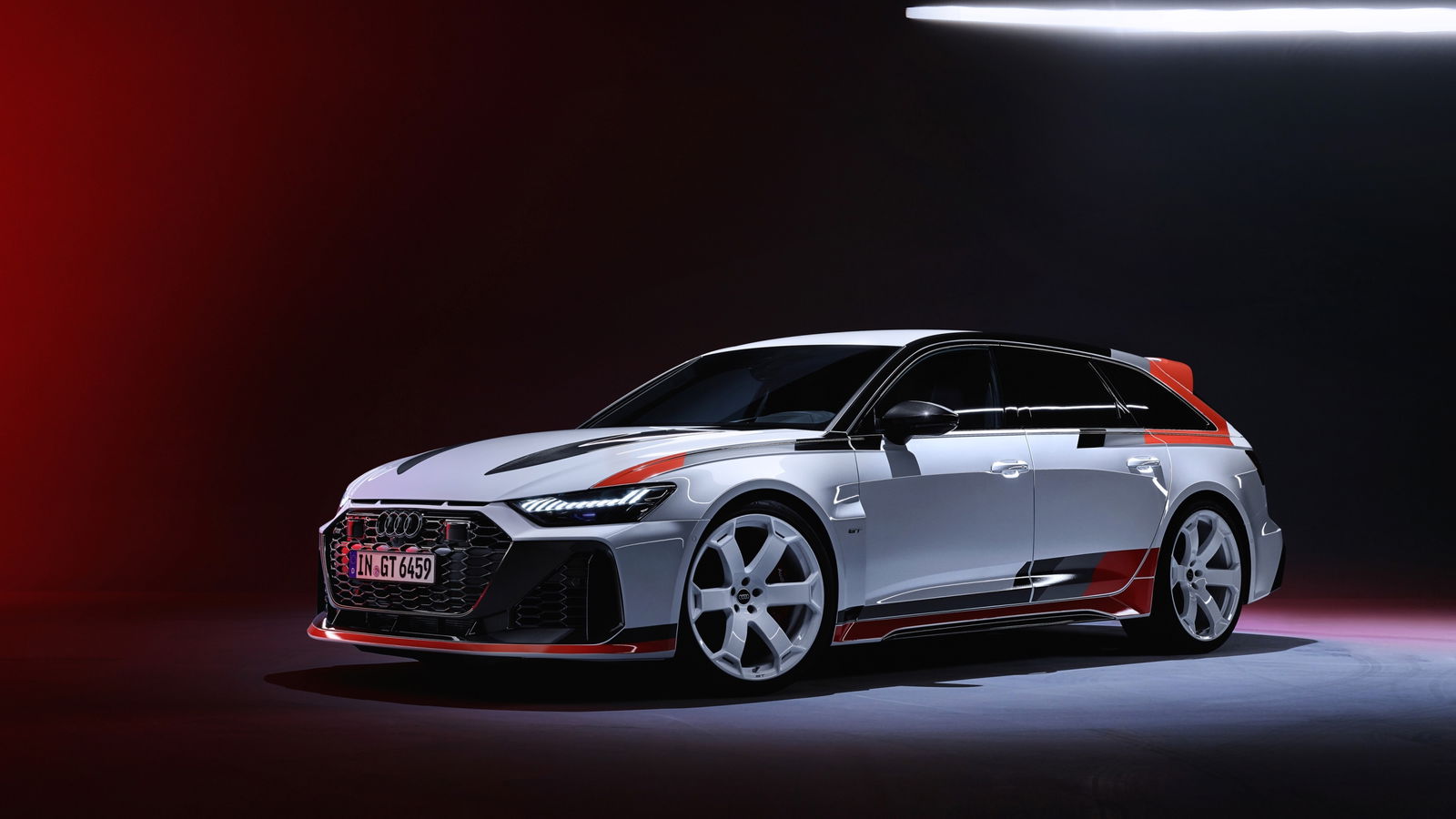 Audi RS6 GT - front