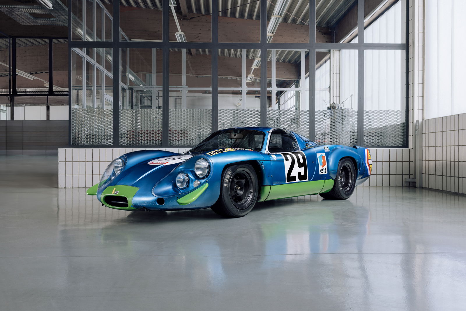Alpine A220