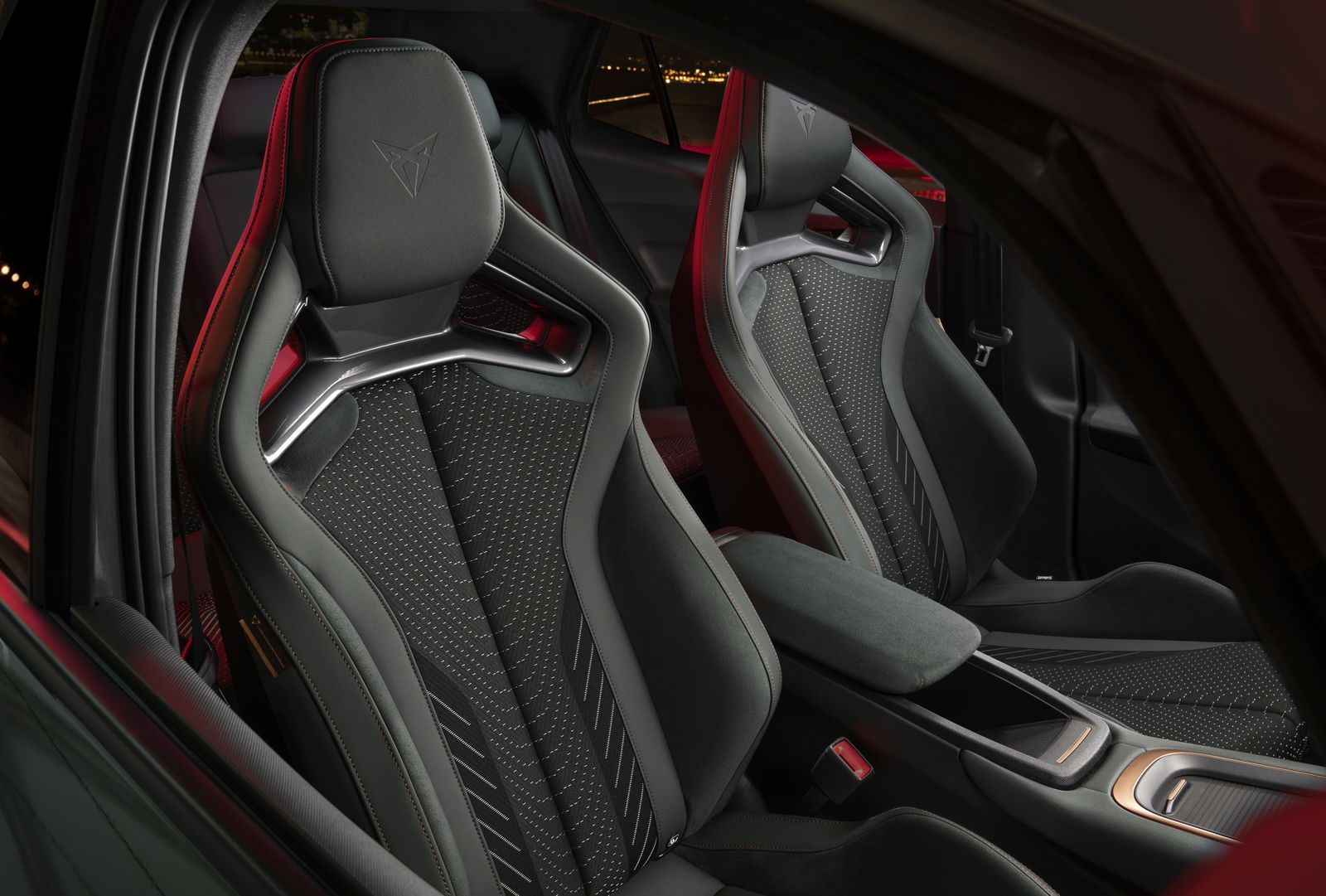 Cupra Born VZ - interior