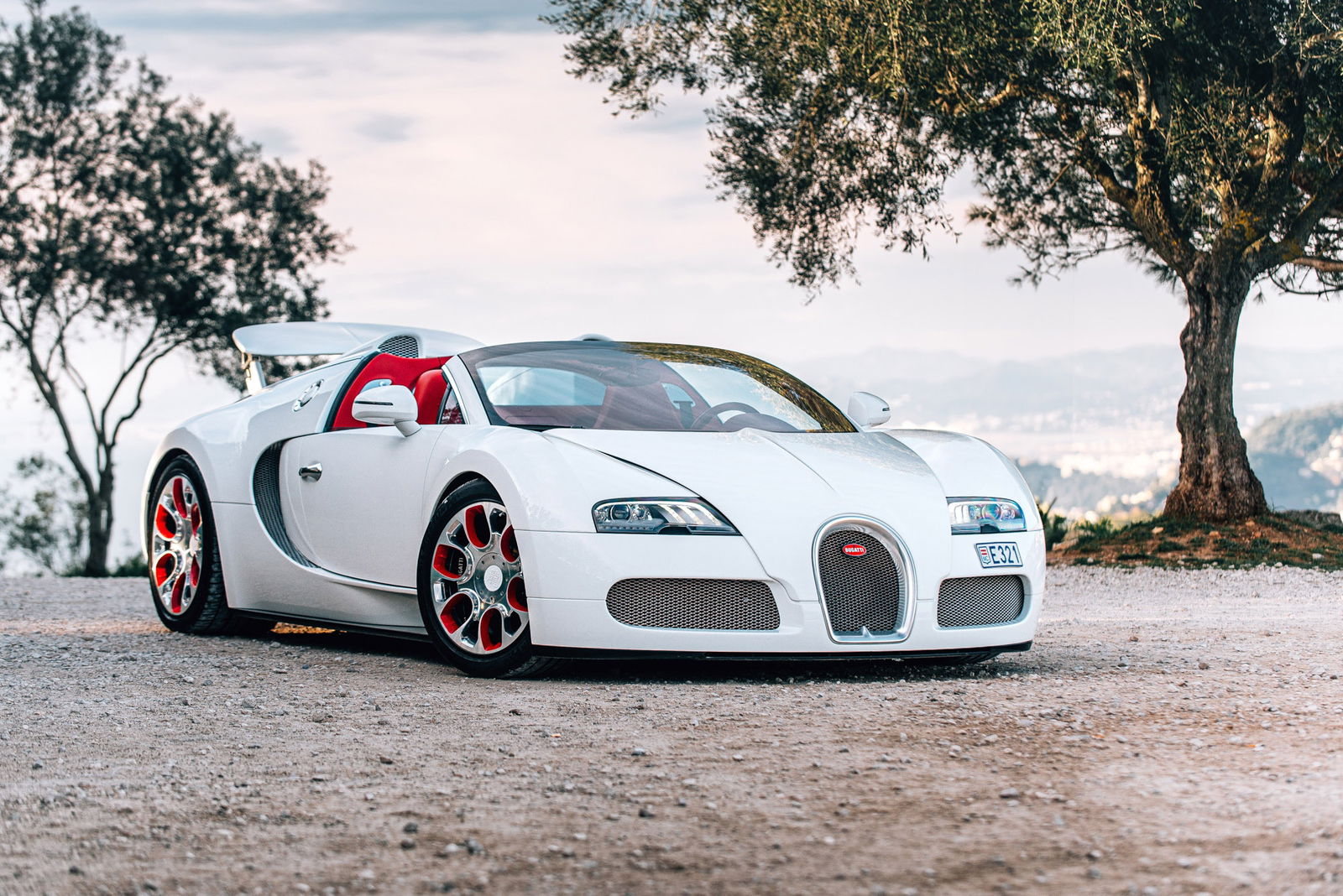 Bugatti Veyron Grand Sport Wei Long - front