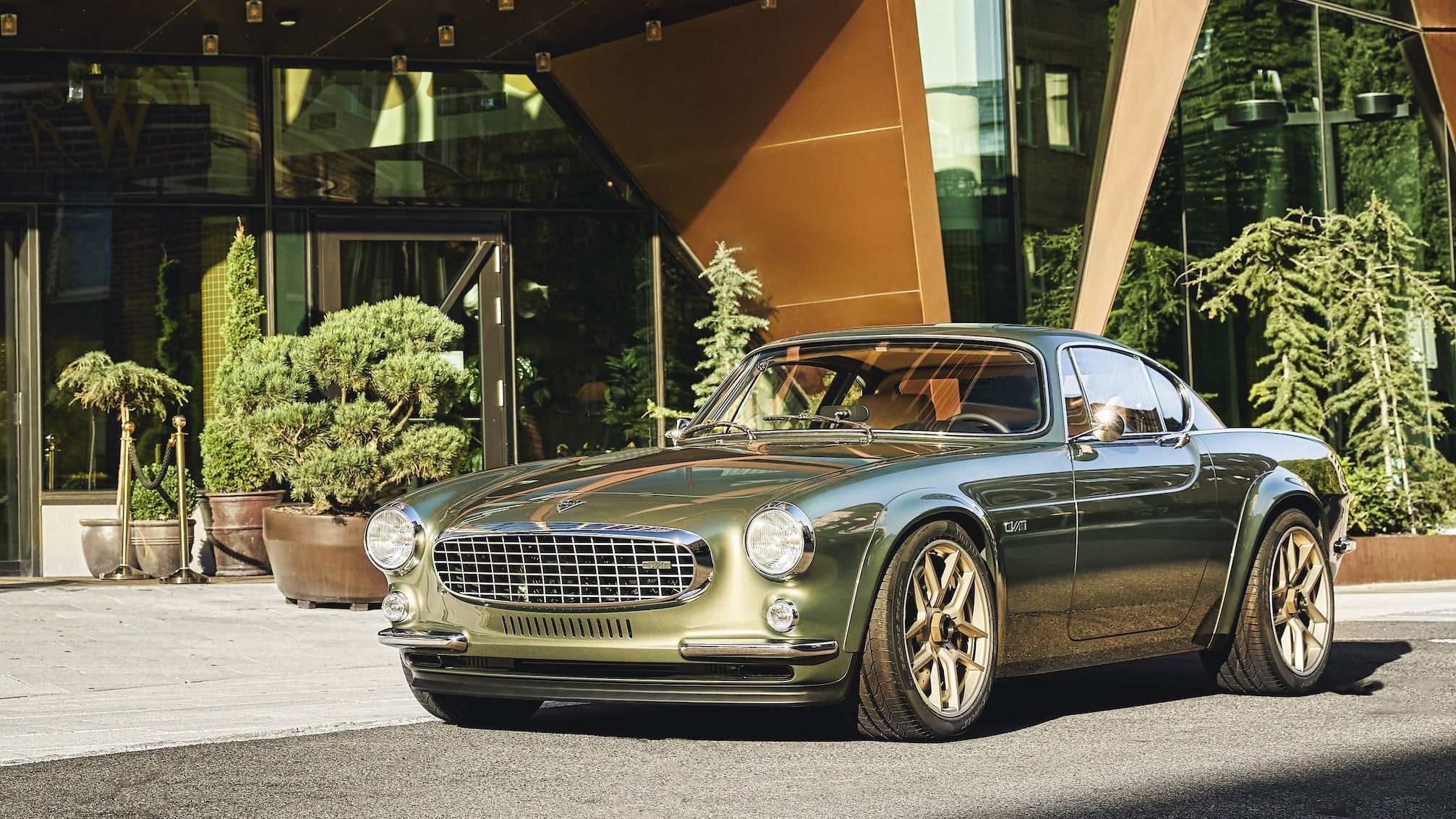 Volvo P1800 Cyan GT - front