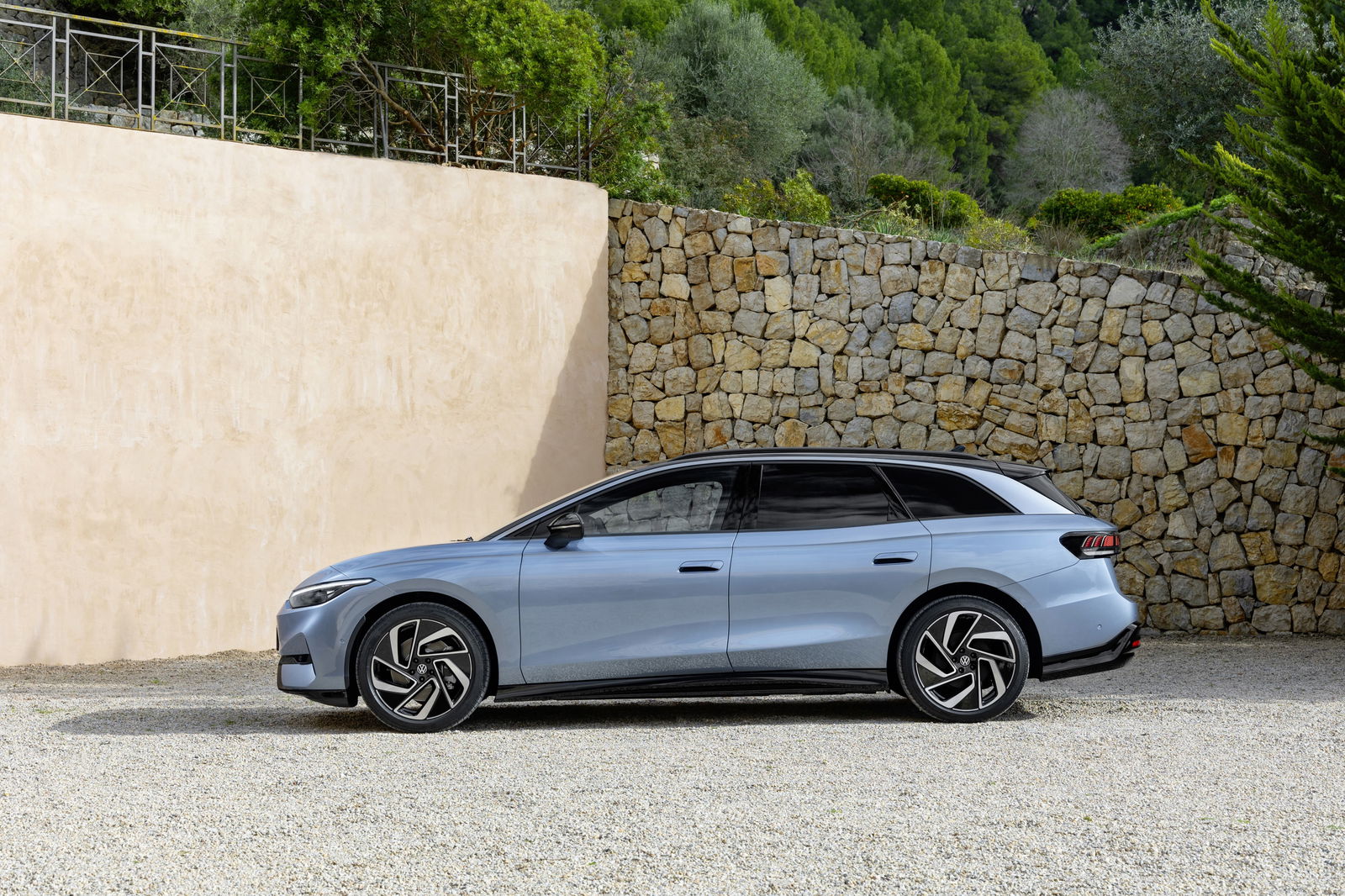 Volkswagen ID.7 Tourer - rear