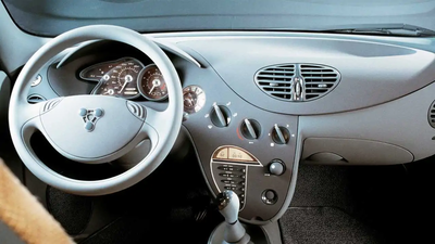 Porsche C88, interior