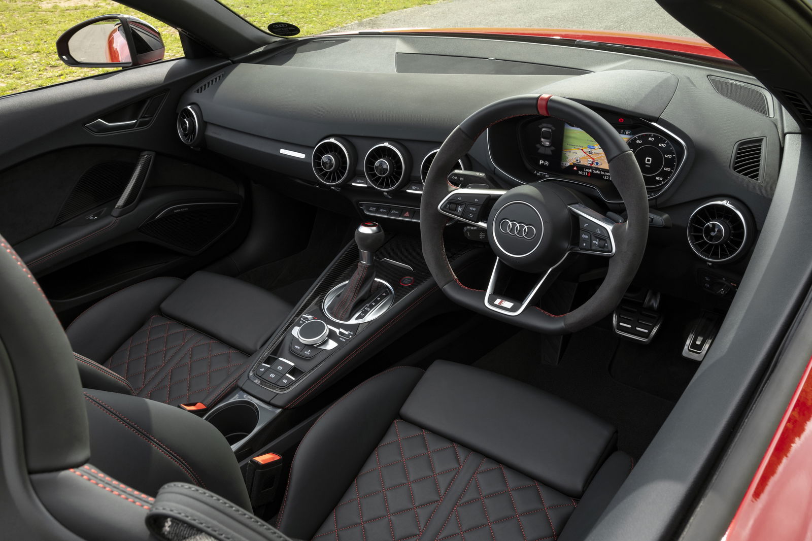 Audi TT S Roadster Final Edition - interior