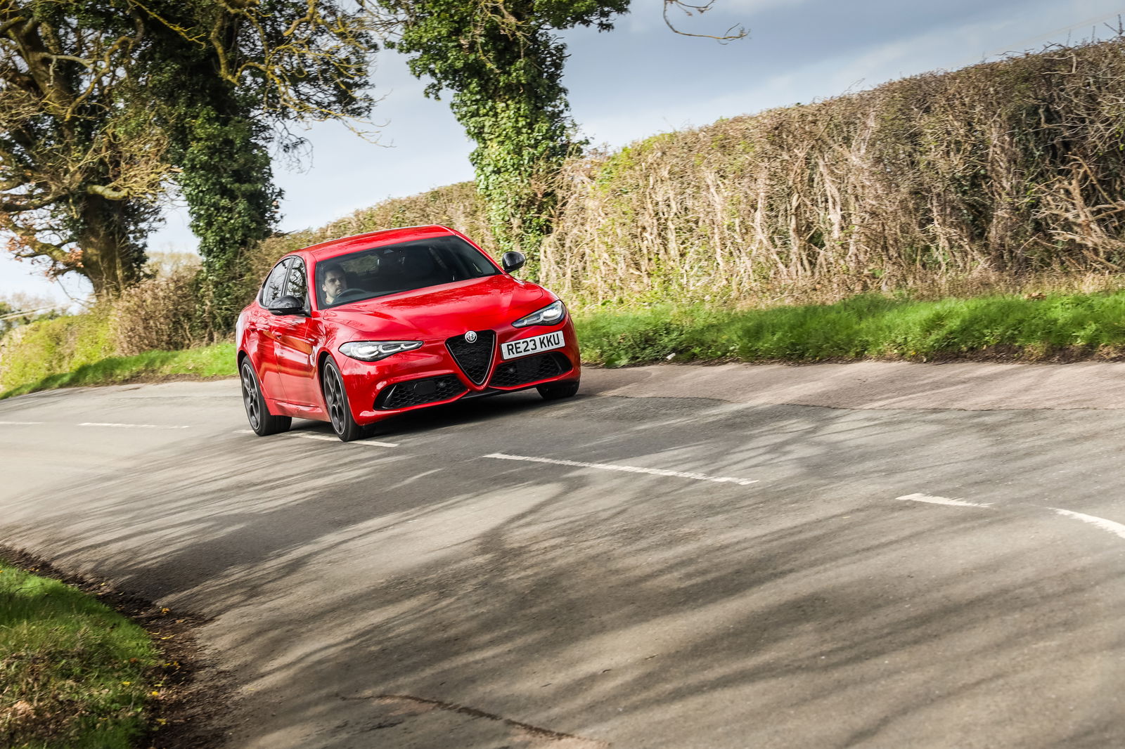 Alfa Romeo Giulia Veloce - front, dynamic