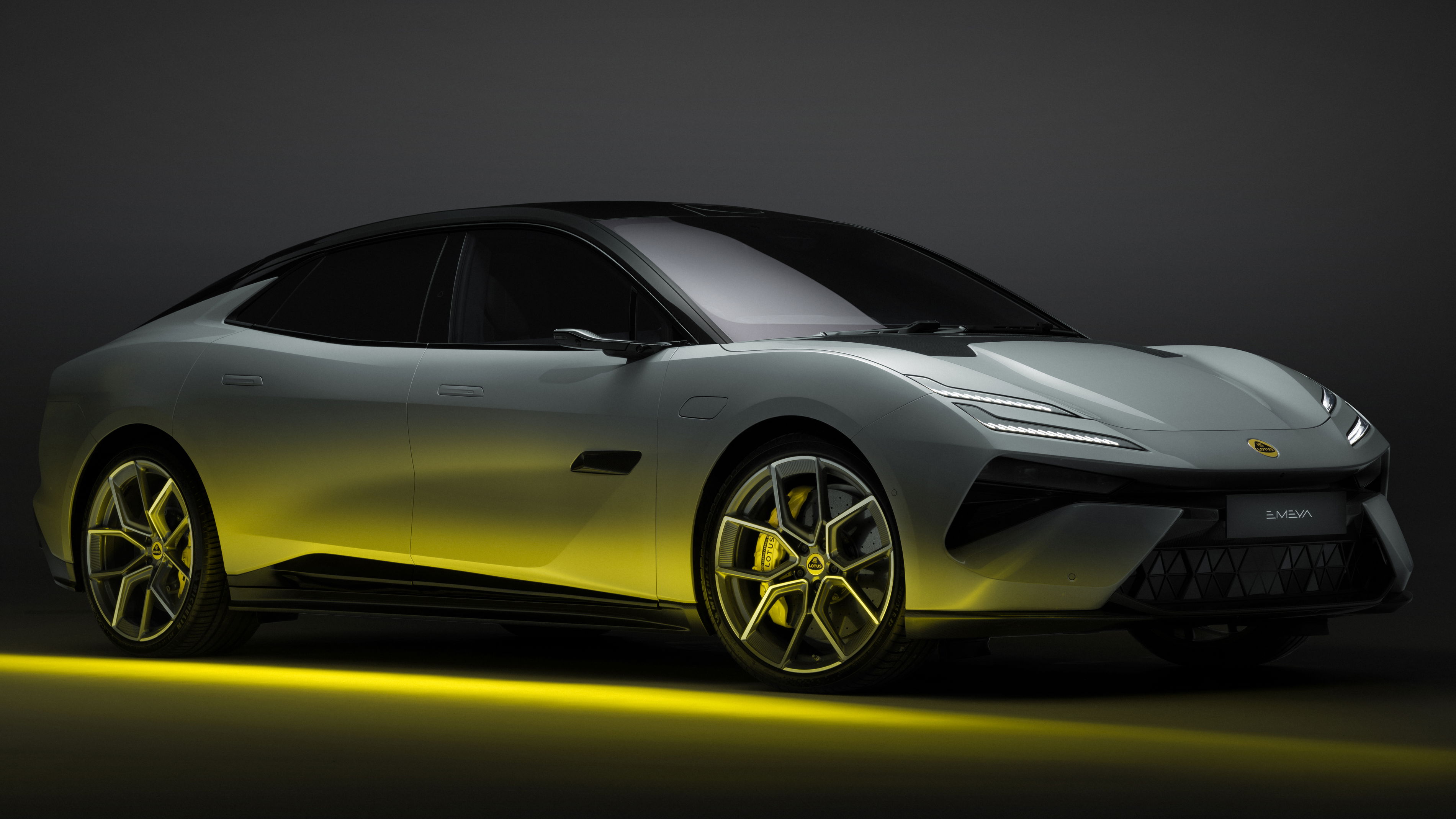 Lotus Emeya - front