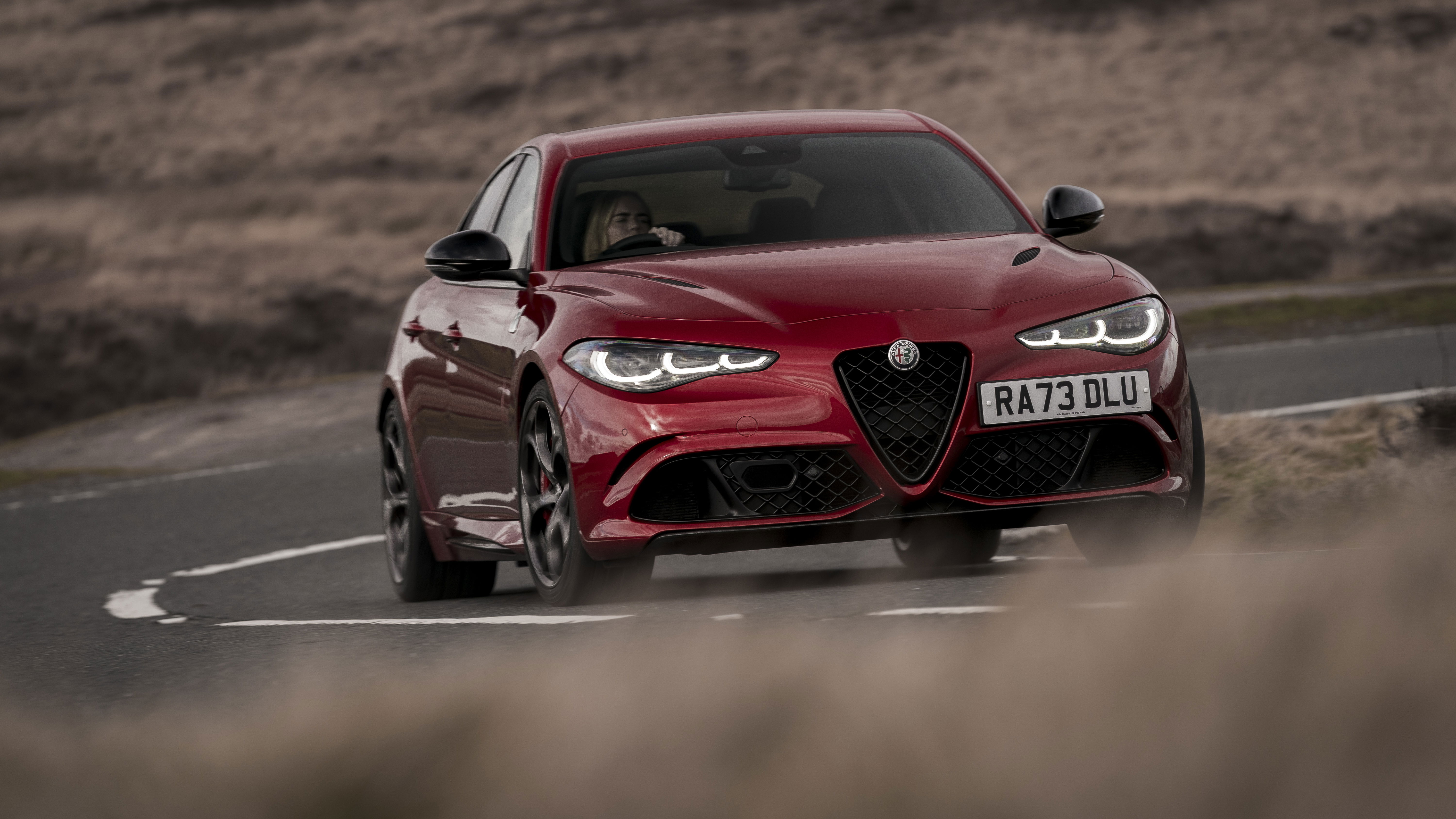 Alfa Romeo Giulia Quadrifoglio - driving