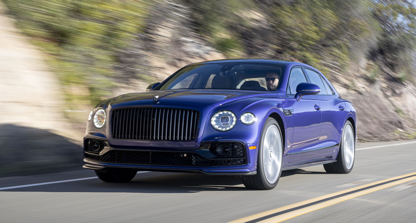 Bentley Flying Spur Hybrid - front