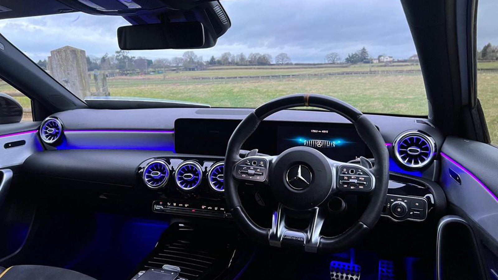 Mercedes-AMG 45 S, interior
