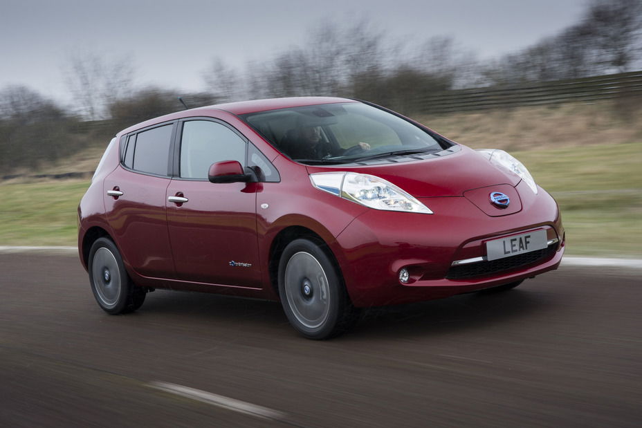 First-generation Nissan Leaf - front