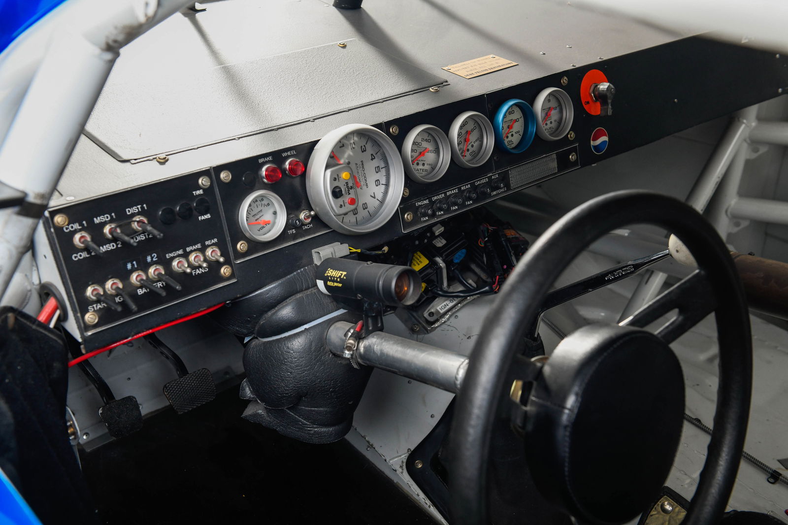 Jeff Gordon's 2000 Chevrolet Monte Carlo - interior