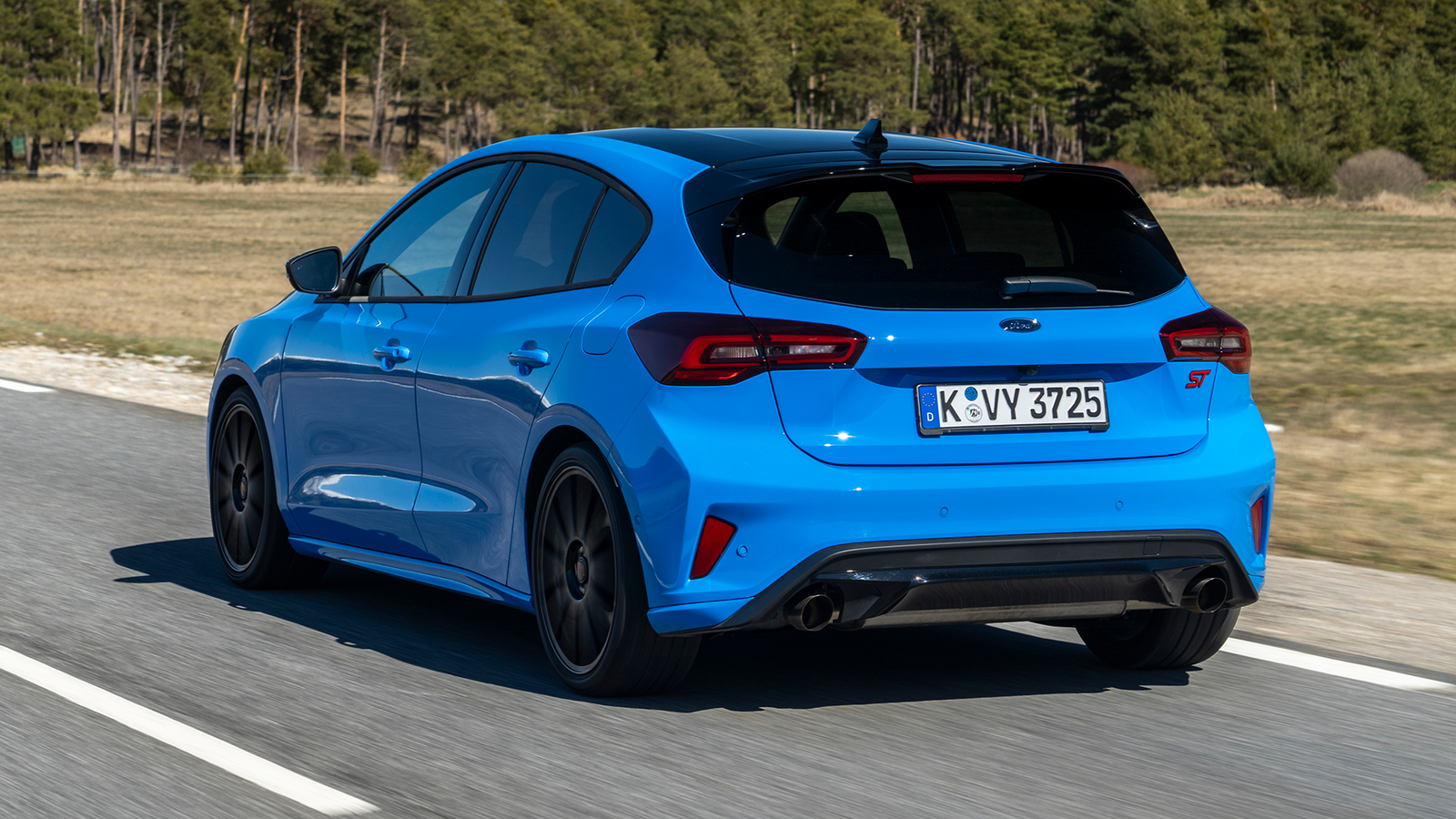 Ford Focus ST Edition, rear 3/4