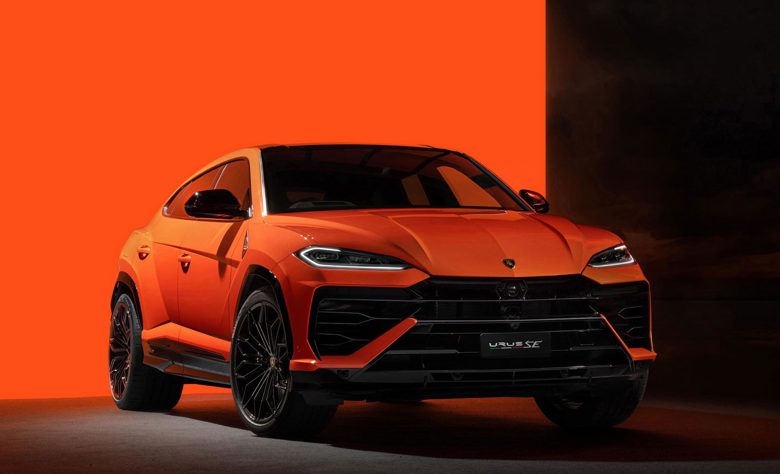 Lamborghini Urus SE - front