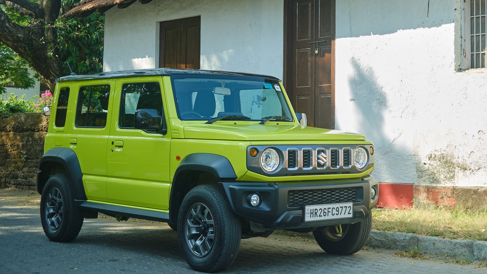 Suzuki Jimny XL - front