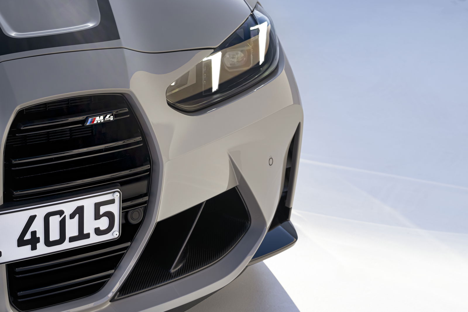 BMW M4 headlight