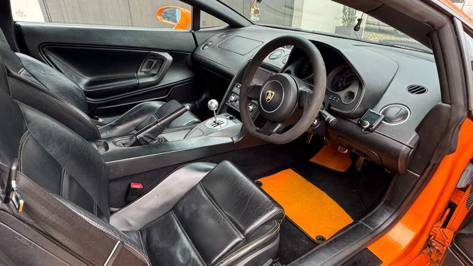 2004 Lamborghini Gallardo, interior