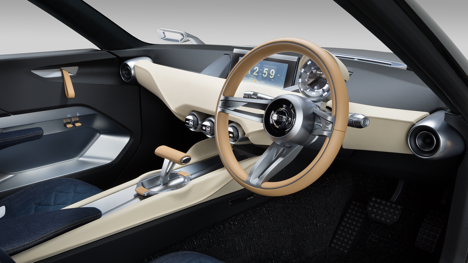 Nissan IDx Freeflow interior
