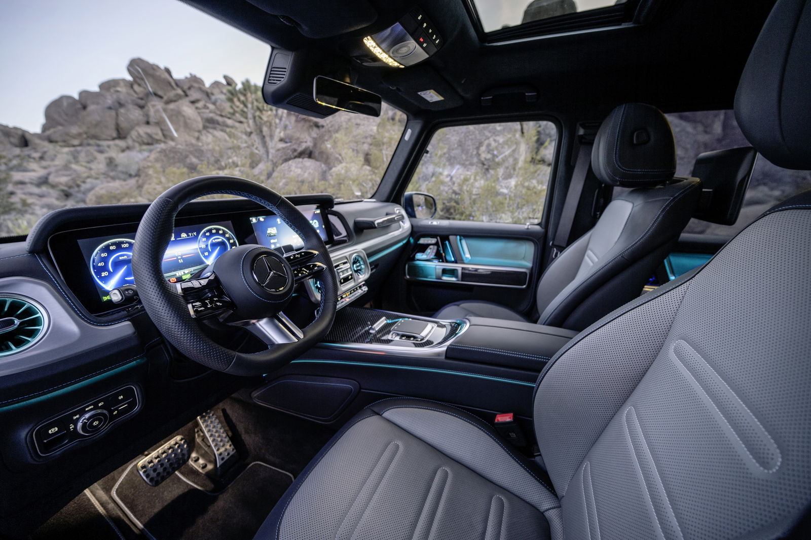 Mercedes-Benz G580 with EQ Technology - interior