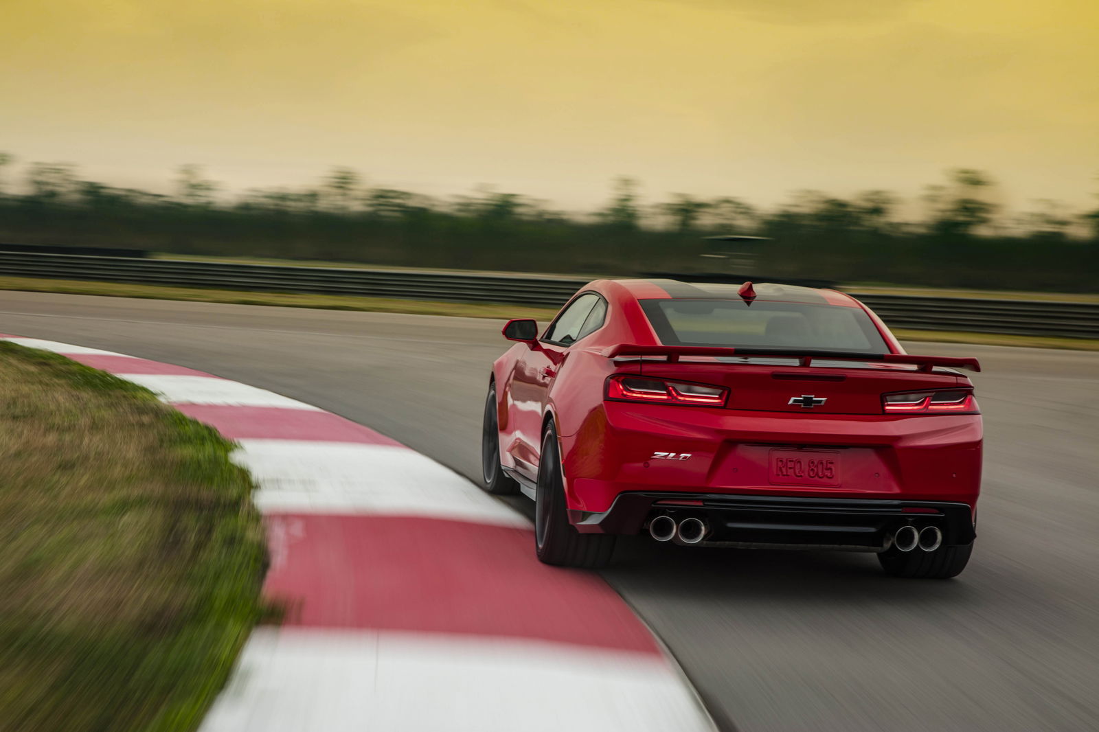 Chevrolet Camaro ZL1 - rear