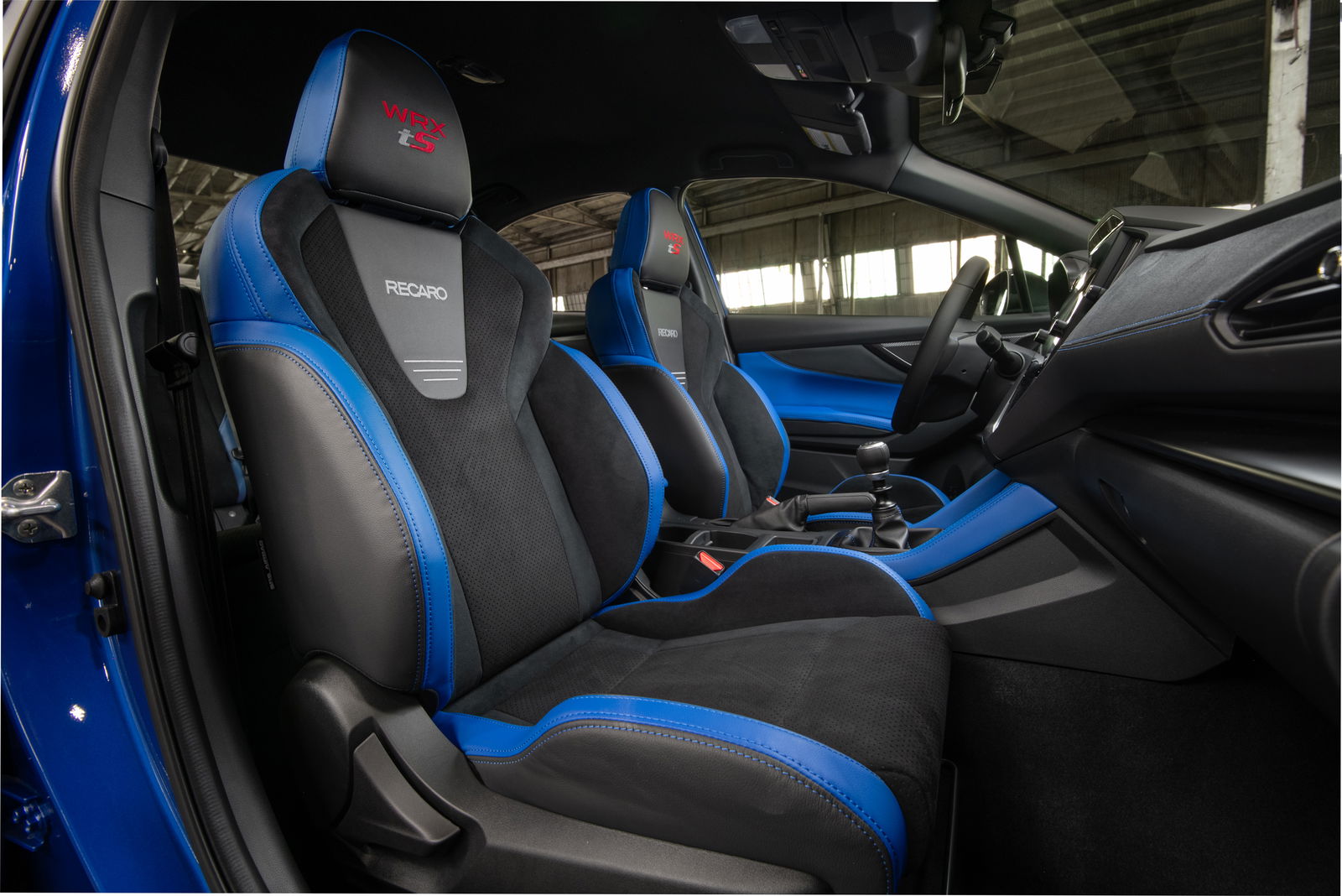 Subaru WRX tS - interior