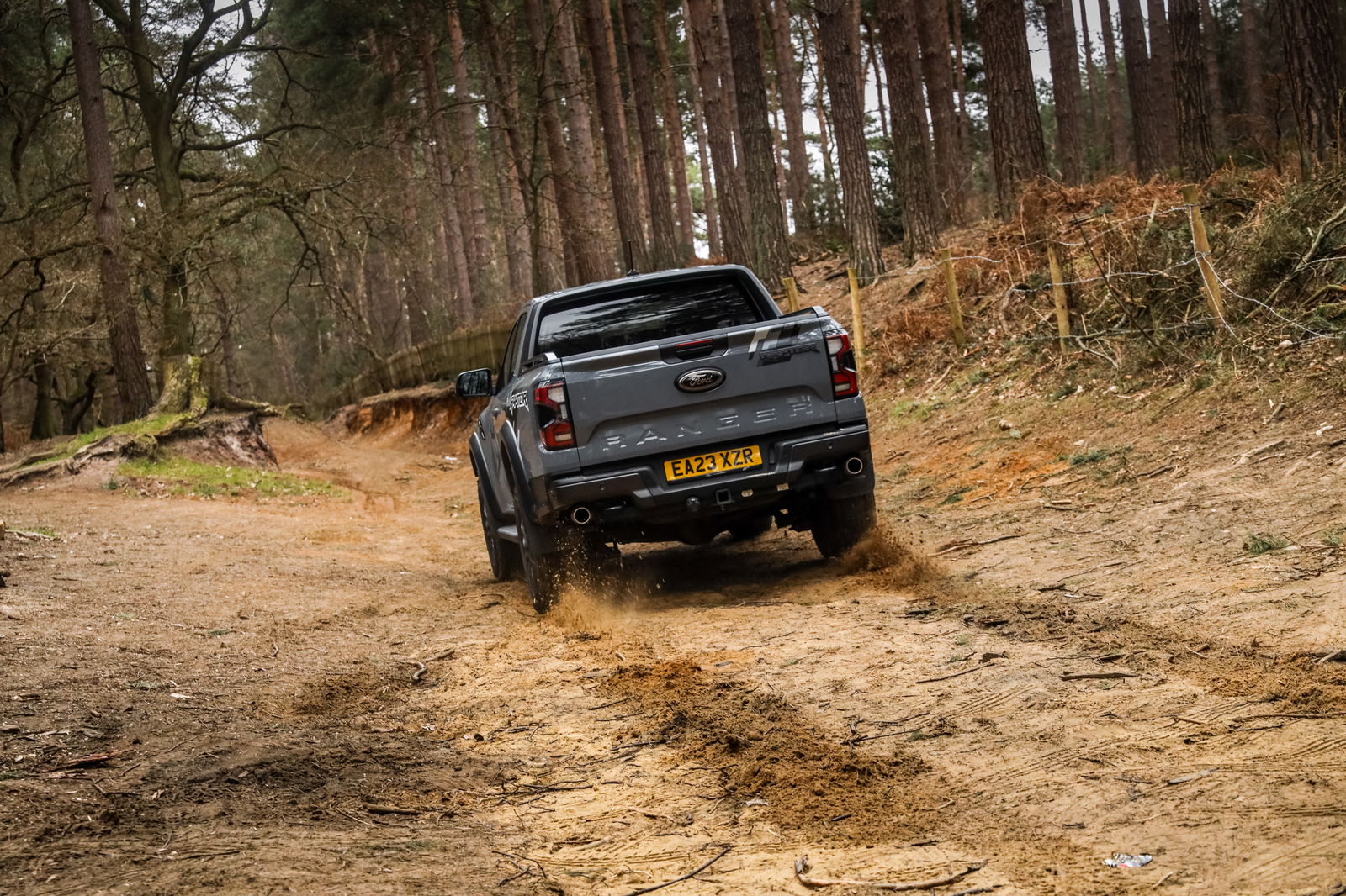 Ford Ranger Raptor - off road