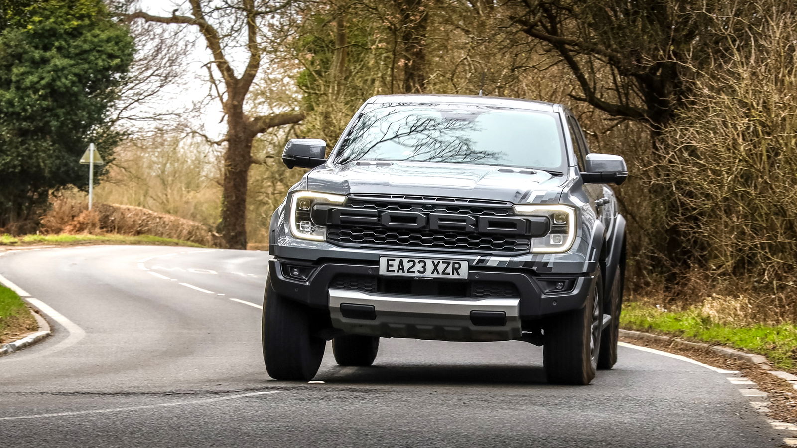 Ford Ranger Raptor - driving