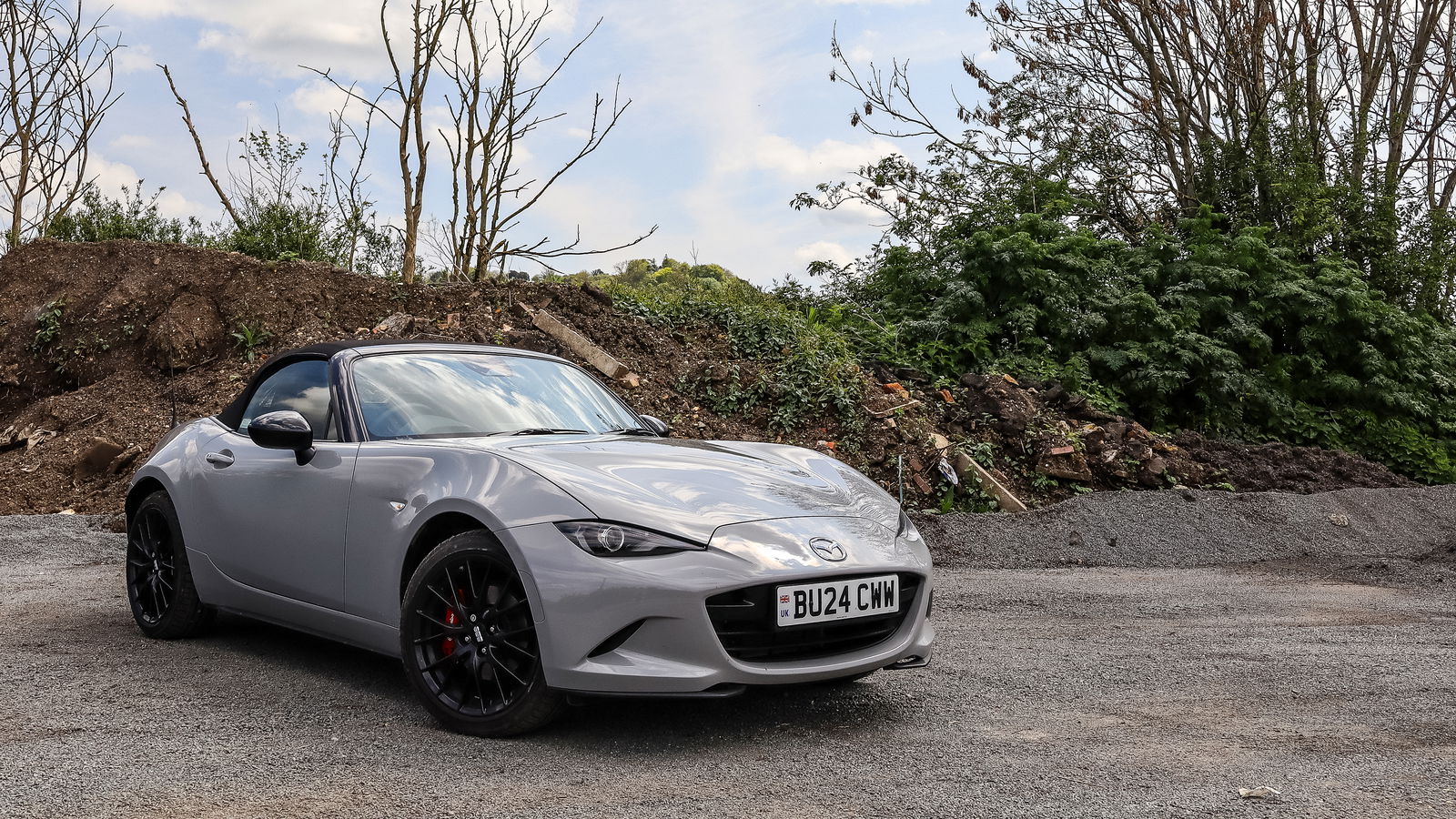 Toyota GR86 vs Mazda MX-5: The Affordable Sports Car’s Last Stand