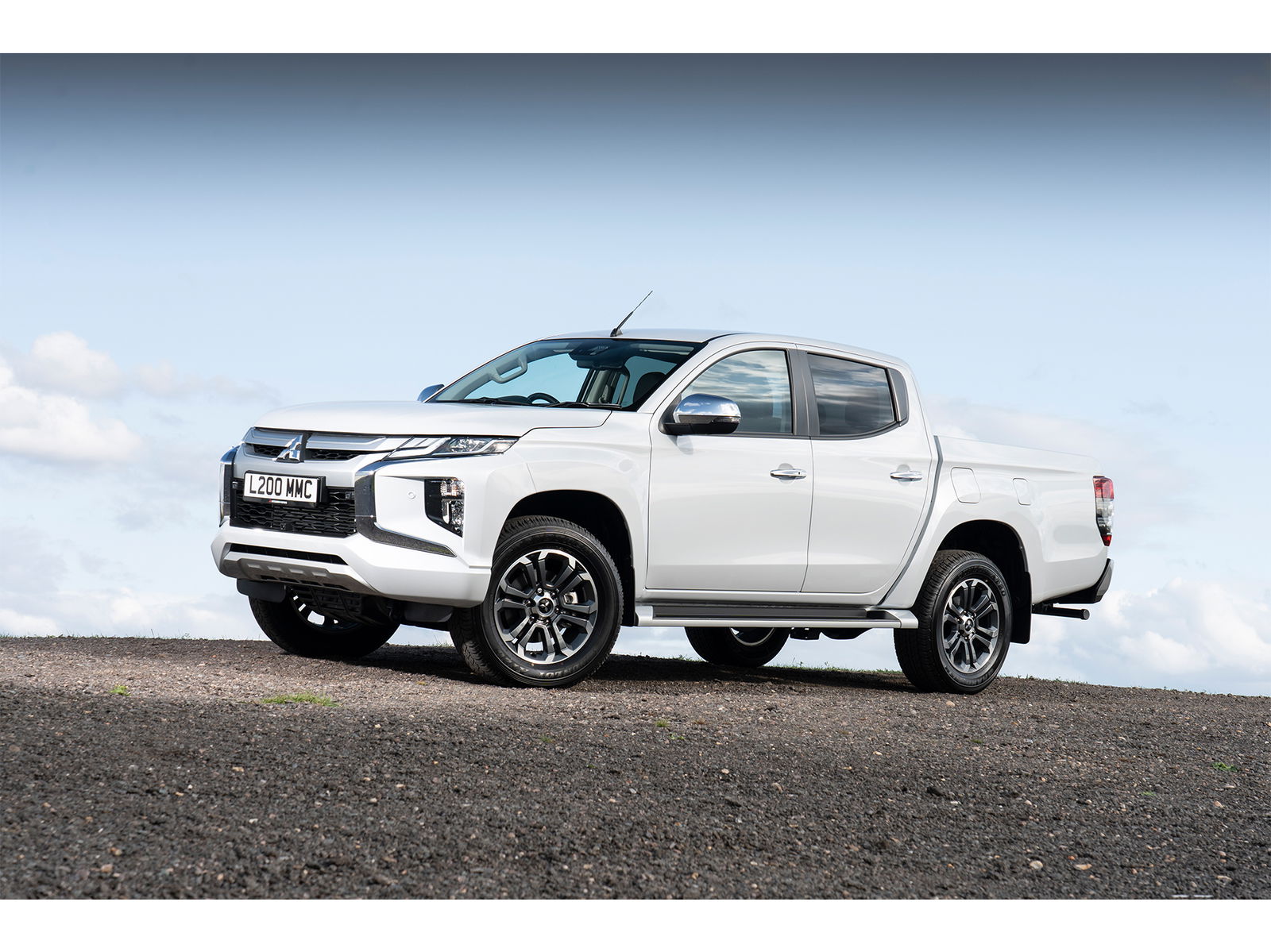 Mitsubishi L200